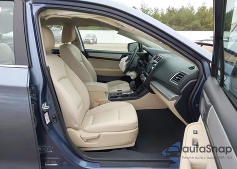 2015 Subaru Legacy 2.5I Premium z USA, uszkodzony, nr VIN 4S3BNBC64F3071487